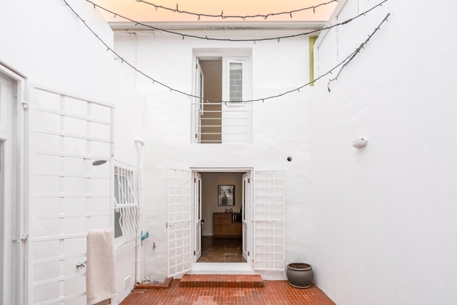 2 Bedroom Property for Sale in Bo Kaap Western Cape